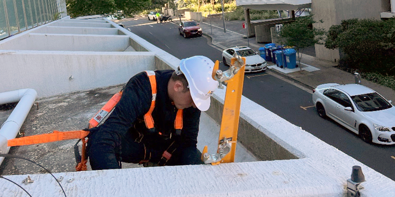 Edge Protection Scafffolding - Milsons Point - Stronghold Hire Sydney