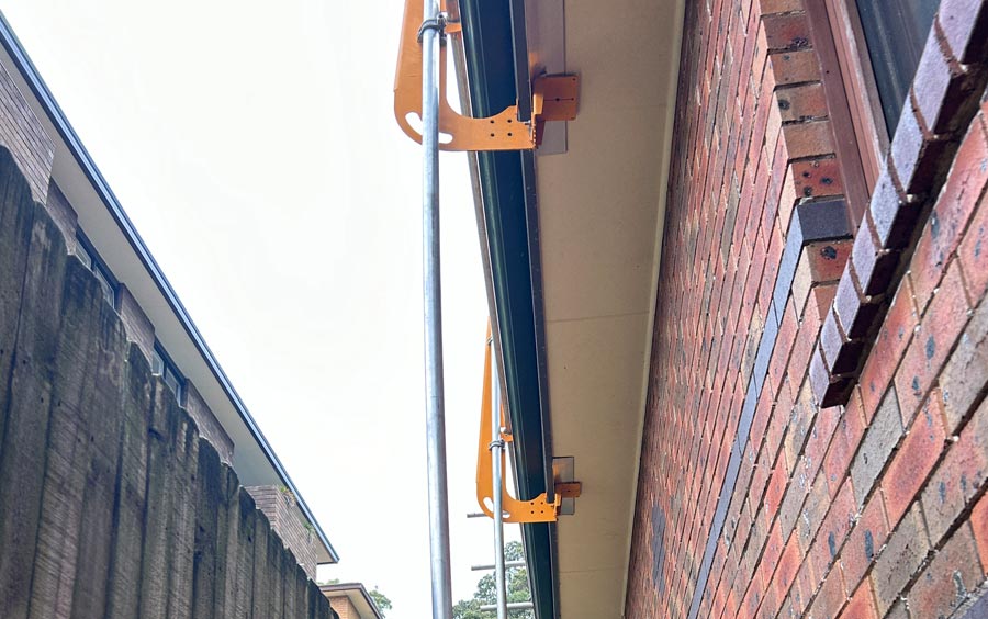 Edge Protection Sydney - Pole Up Bracket