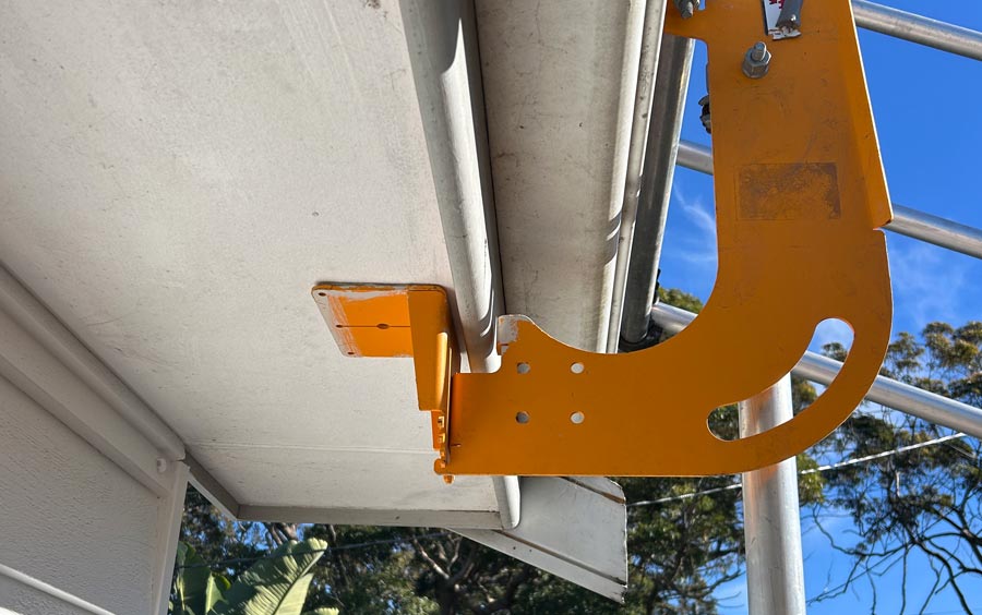 Hire Edge Protection Sydney - Pole-Up