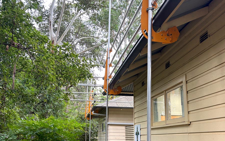 Pole-Up Rafter Temporary Edge Protection Sydney
