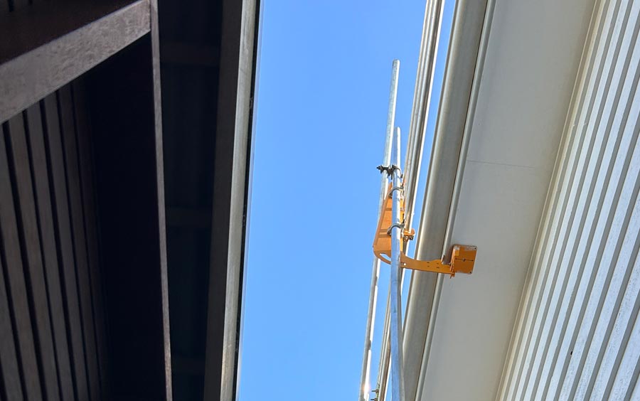 Rent Pole-Up Bracket Sydney